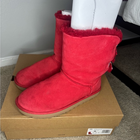 UGG Shoes - UGG Women's Red Winter Boots